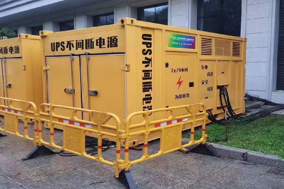 诏安发电机租赁施工现场